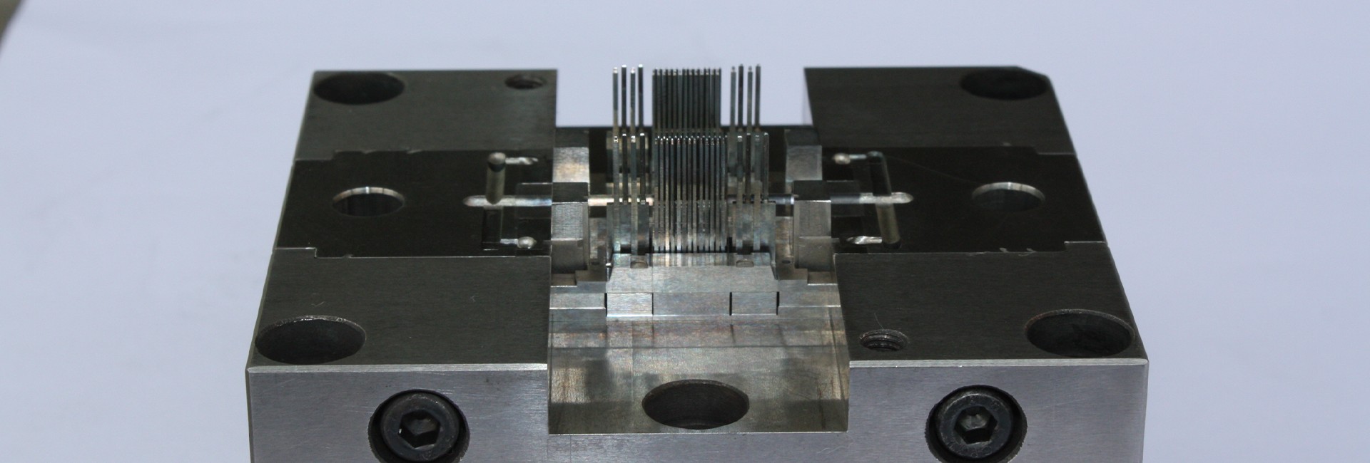 Plastic Connector Housing 1