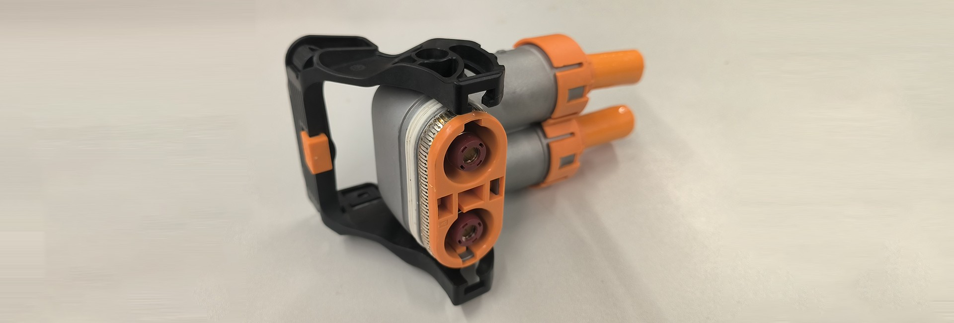 EV High Voltage Connector