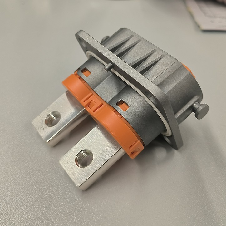 EV High Voltage Connector