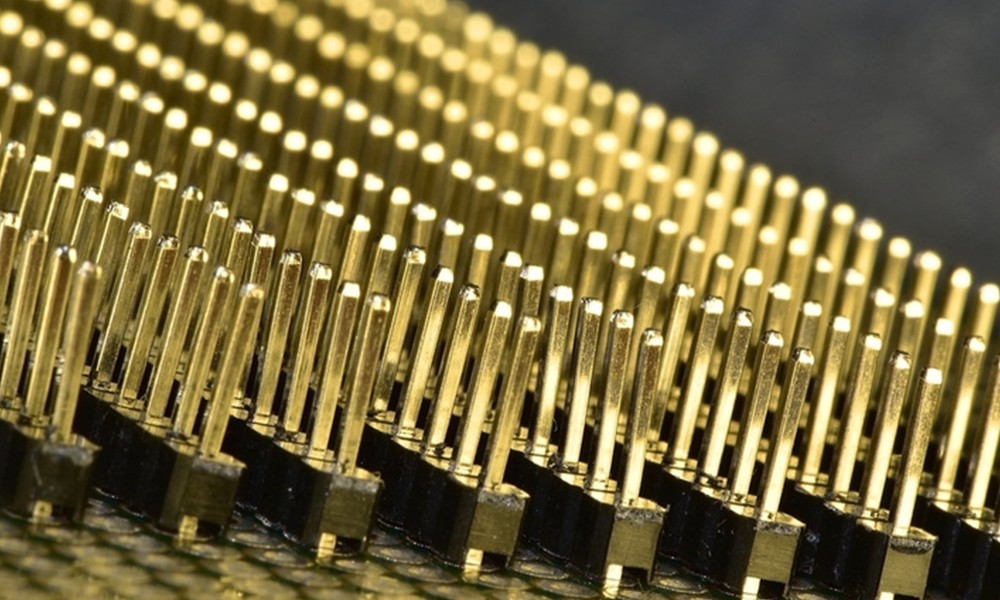 Why Plating Thickness and Uniformity Are Critical for Connector Reliability